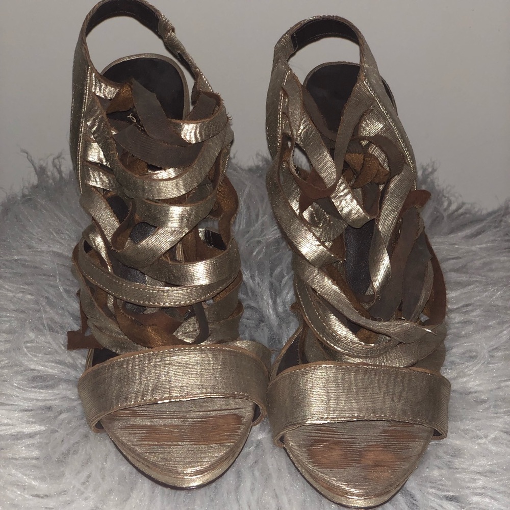 Elizabeth and James Gold Sandals